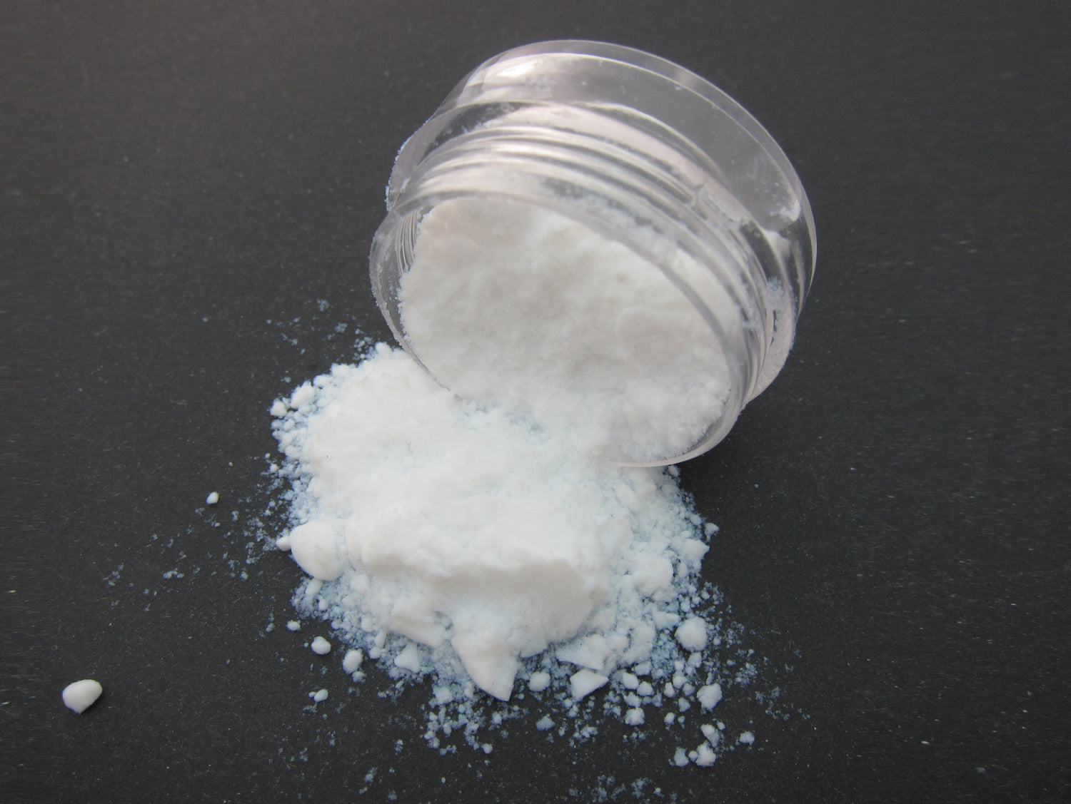 Fumed Silica-Material Sample Shop